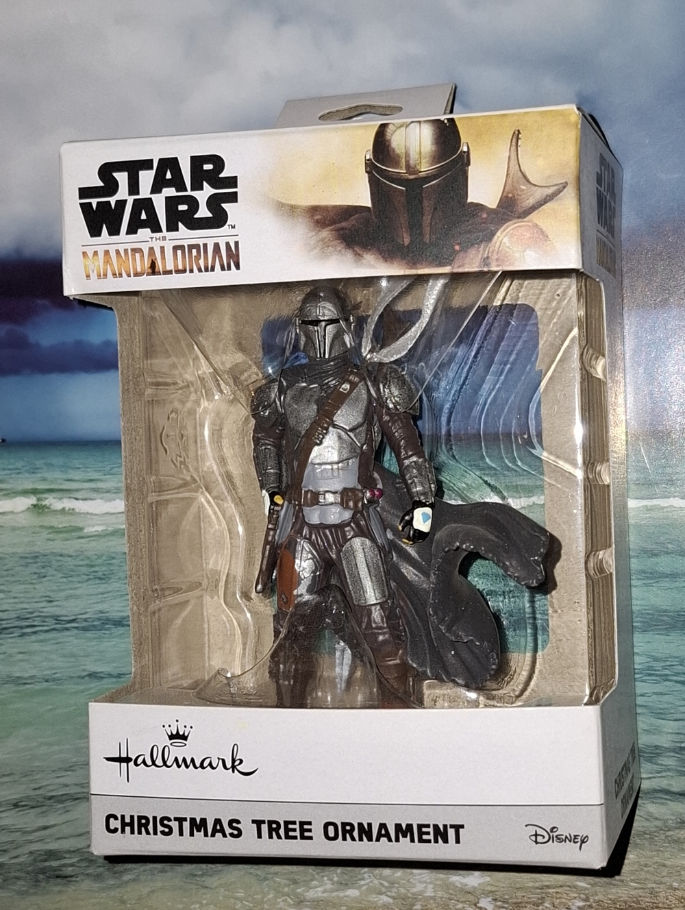 2020 Hallmark Ornament Star Wars The Mandalorian VHTF RARE Gun Down & White Box.